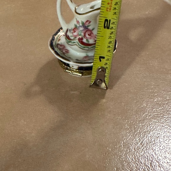 Vintage Pitcher/Bowl Trinket Container - Picture 5 of 5